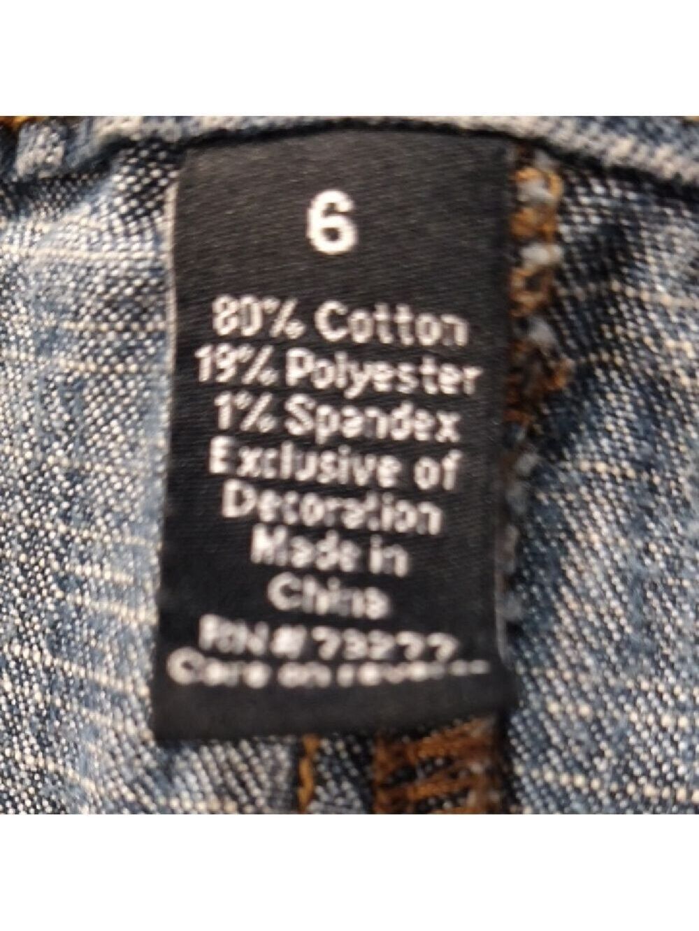 Apt. 9 Women's Boot Cut Jeans in Denim Blue - Picture 4 of 4